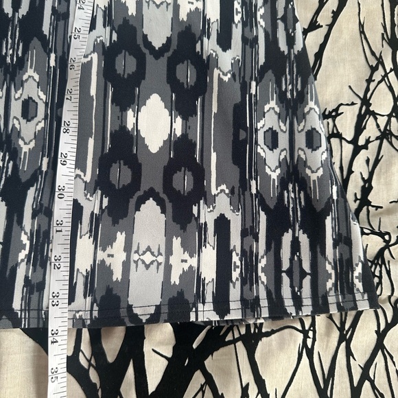 Womens Soybu Ikat active dress with Bra black white cross back Size small EUC - Picture 10 of 12